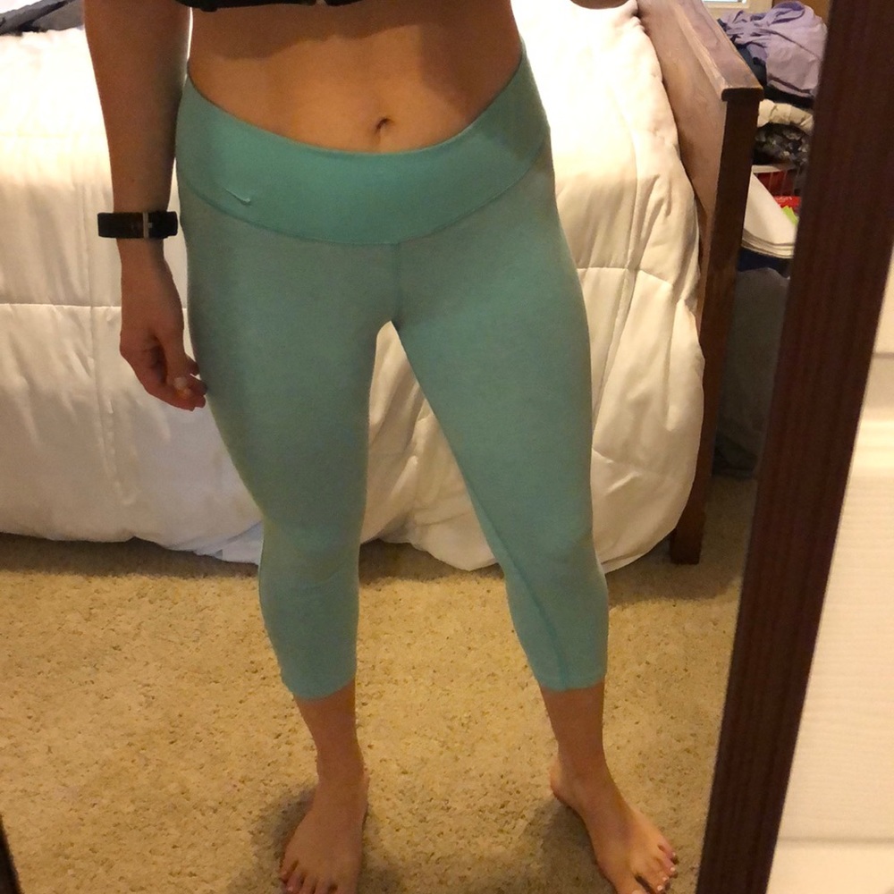 Mint green Nike leggings